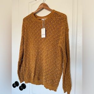 Heysun Chenille Sweater NWT Size Medium